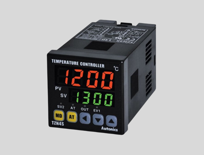 Autonics Temperature Controller PID Controllers